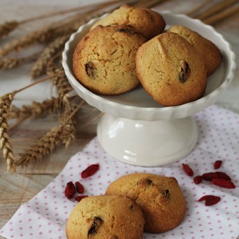 ricetta Biscottoni rustici alla farina gialla e bacche di goji