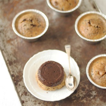 ricetta Budini di amaranto, cioccolato e latte di soya