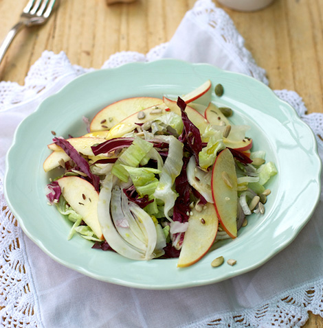 Insalata invernale con semi “mediterranei”