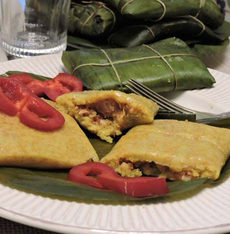 Hallacas di amaranto e polenta bianca