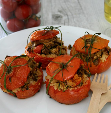 Pomodori ripieni di cous cous riso integrale e quinoa