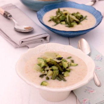 ricetta Crema di farro e cannellini con verdure primaverili