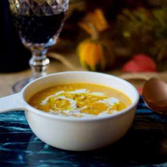 ricetta Crema di zucca con orzo perlato e creme fraîche